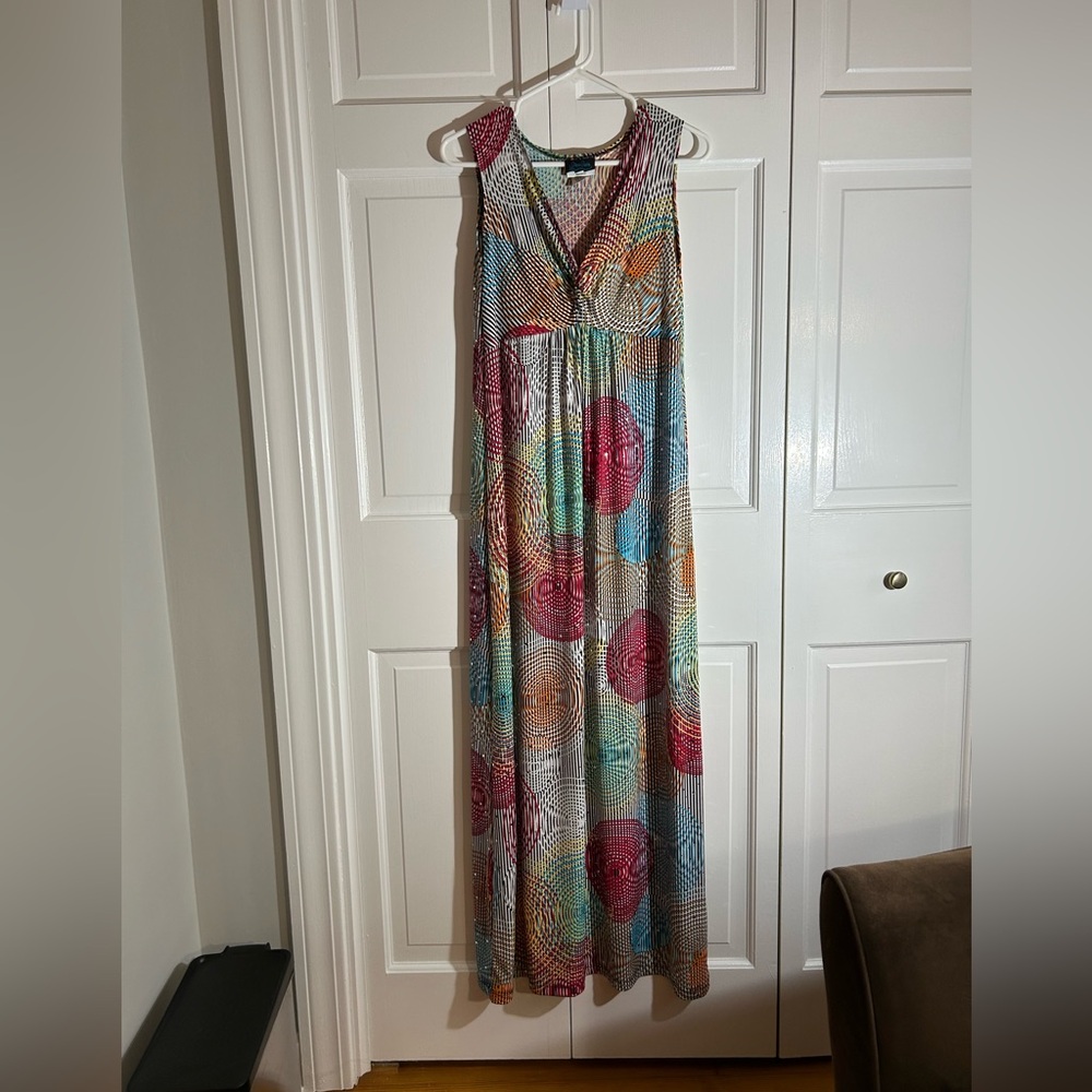 Multicolor Sleeveless Maxi Dress women’s size medium
